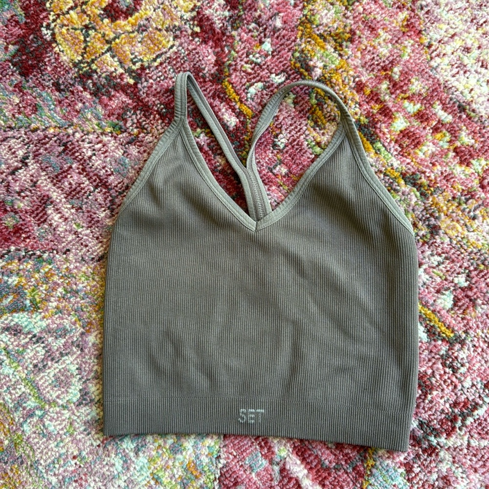 Set active ribbed v bra
